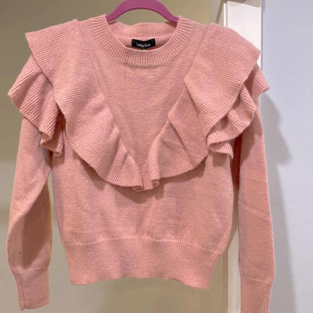 Lea & Viola sweater.
